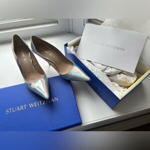 Stuart Wietzam size 7 NIB
